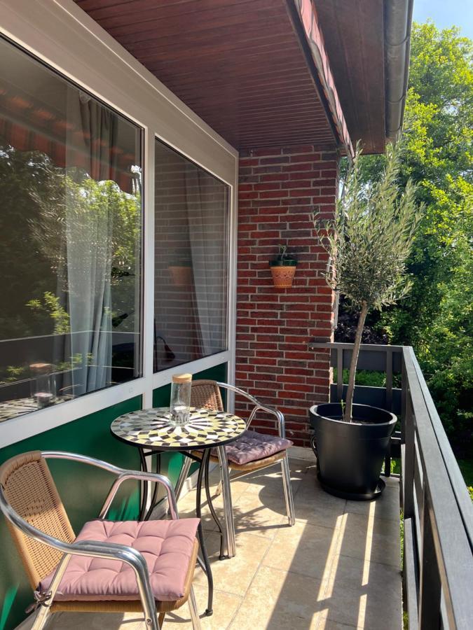 Aussergewoehnliches Haus Mit Sauna, Kamin Und Garten Wilhelmshaven Exterior photo