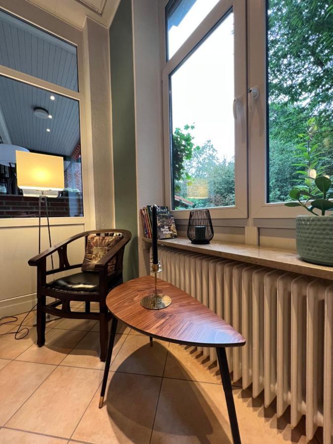 Aussergewoehnliches Haus Mit Sauna, Kamin Und Garten Wilhelmshaven Exterior photo